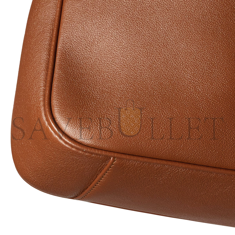 GUCCI DIANA MEDIUM SHOULDER BAG 746124 (30*23*6.5cm GUCCI DIANA MEDIUM SHOULDER BAG 746124 (30*23*6.5cm